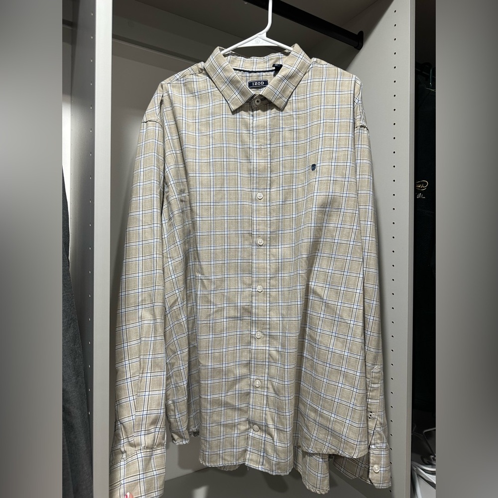 Izod Men's Light Tan and Blue Plaid Shirt